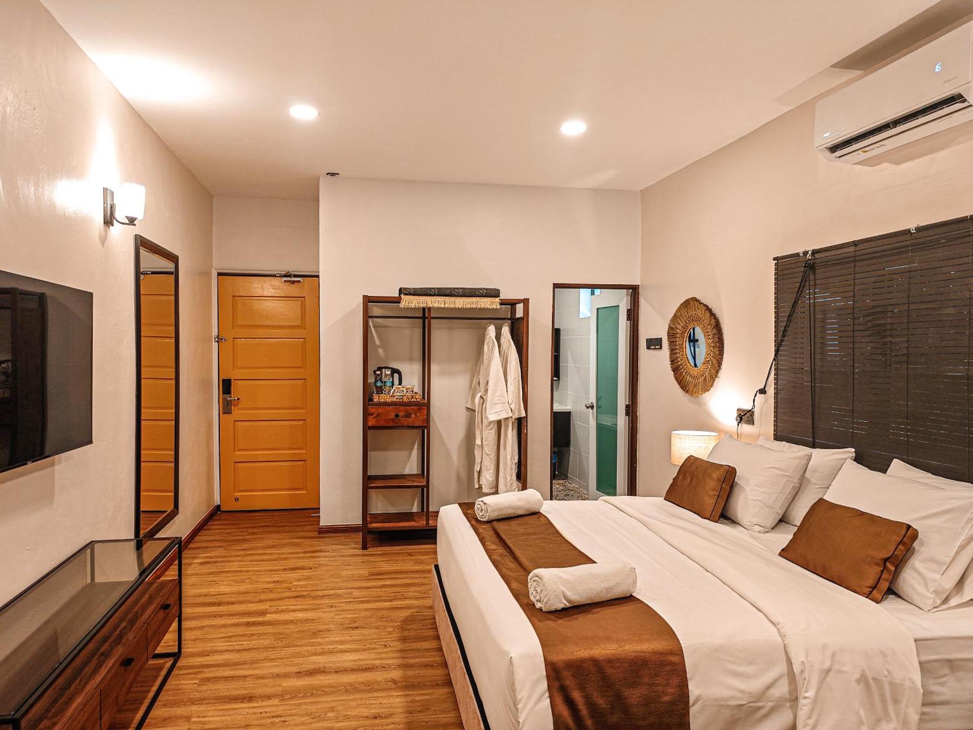 Mulyo Hotel بورت ديكسون المظهر الخارجي الصورة