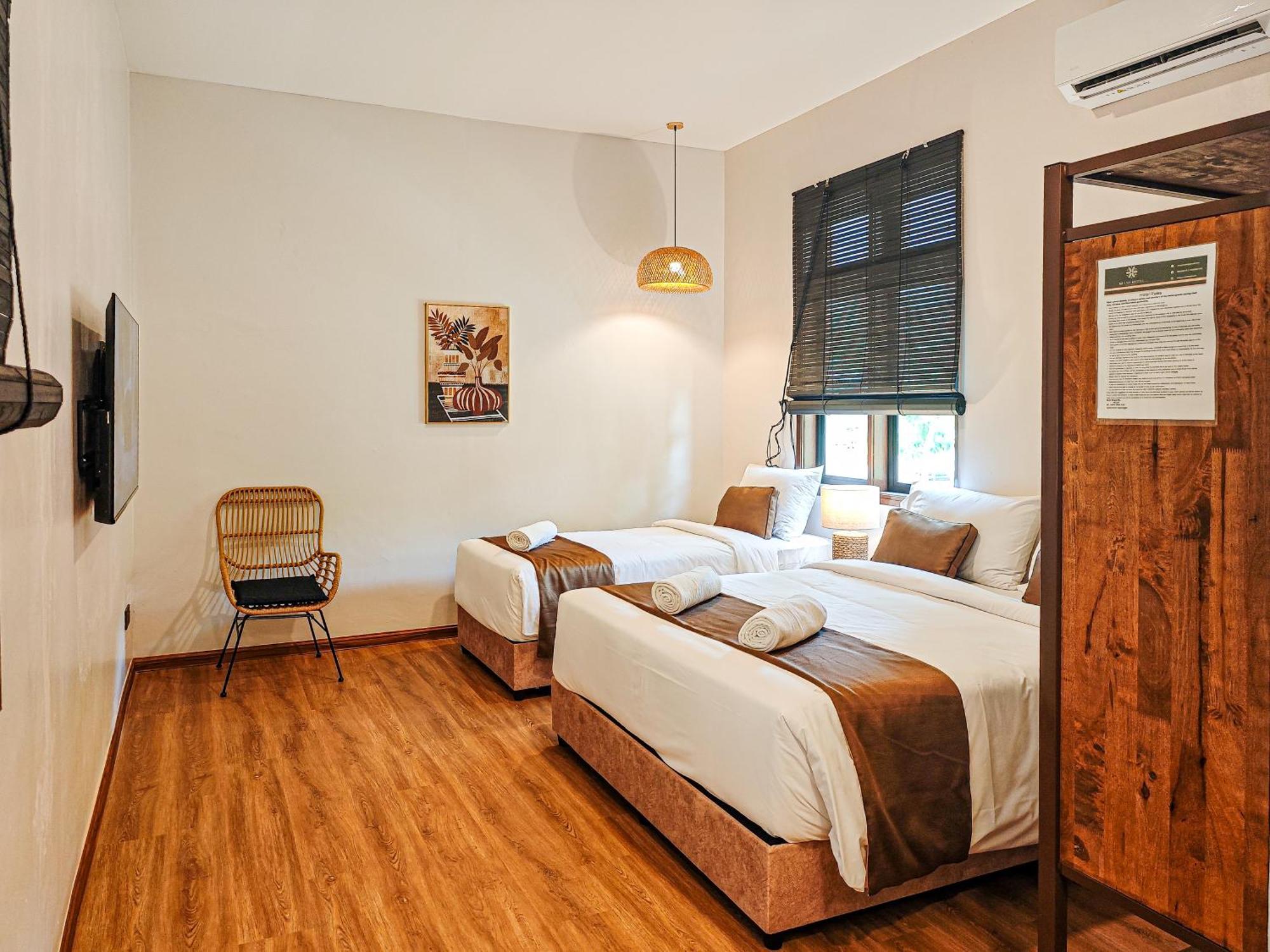 Mulyo Hotel بورت ديكسون المظهر الخارجي الصورة