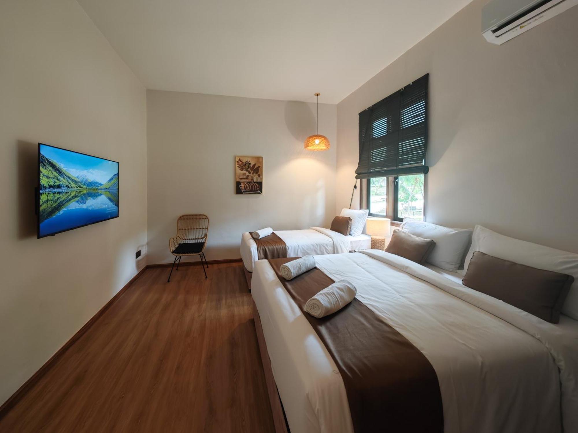 Mulyo Hotel بورت ديكسون المظهر الخارجي الصورة